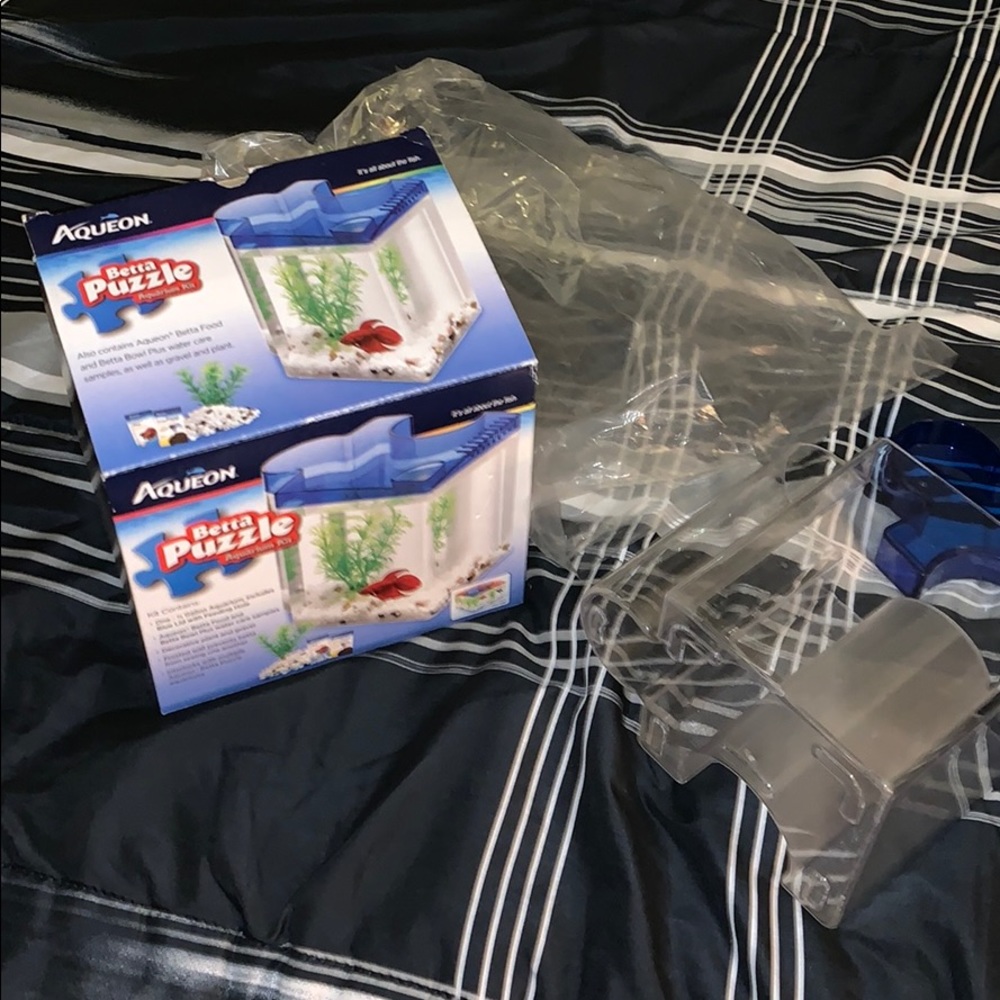Betta puzzle tank